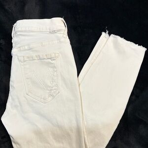 MOTHER Cropped Jeans in Off-White